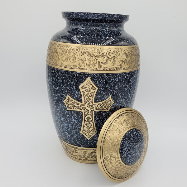 Urne funéraire avec croix